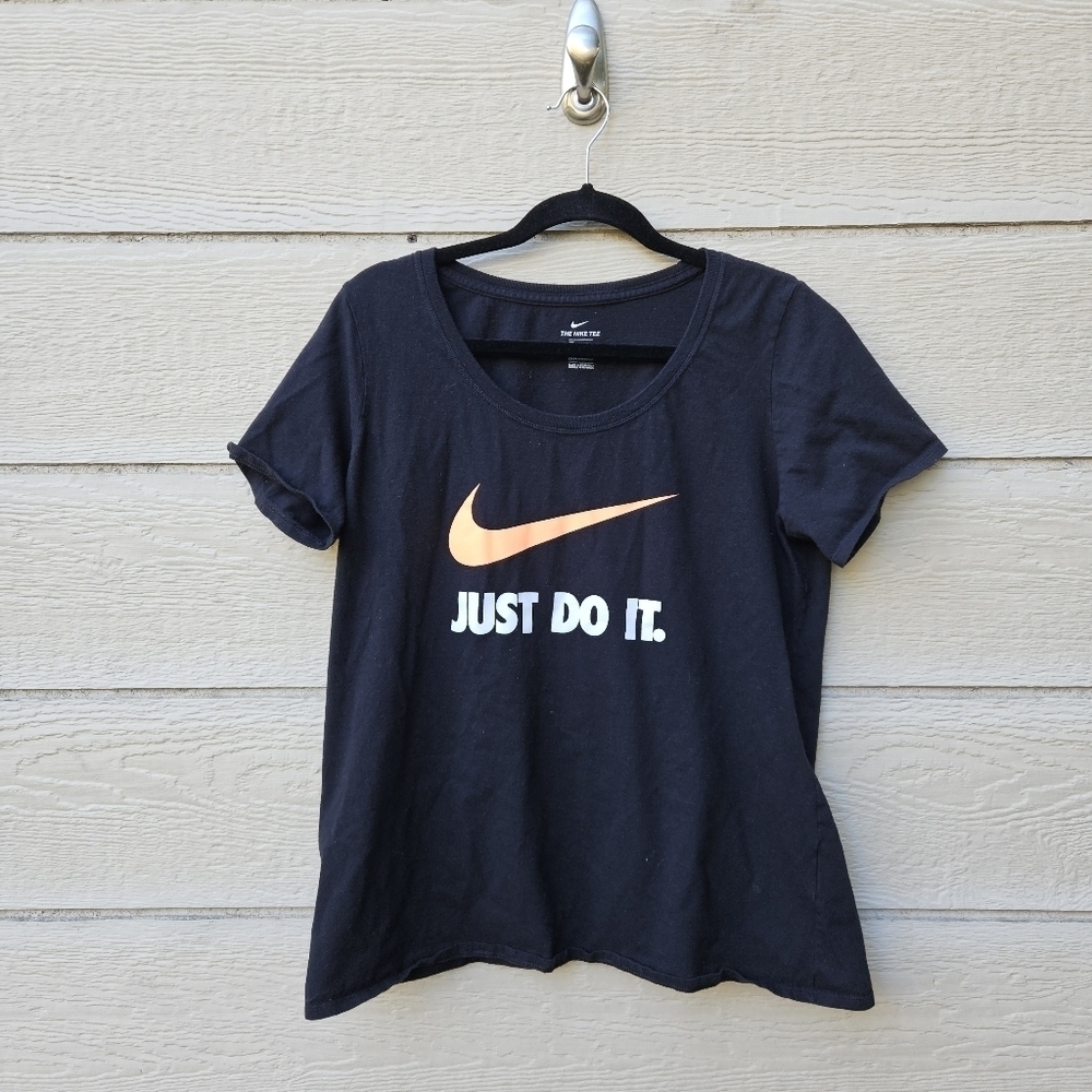 Nike black Just Do It athletic fit tee large